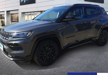 Jeep Compass 10.136 km 22.730 &euro; Heidenau 01809