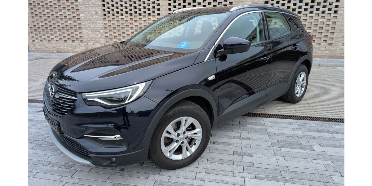 Opel Grandland (X) 56.300 km 15.500 &euro; Dresden 01157