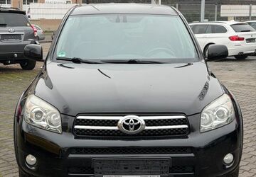 Toyota RAV 4 306.000 km 4.200 &euro; Dresden 01097