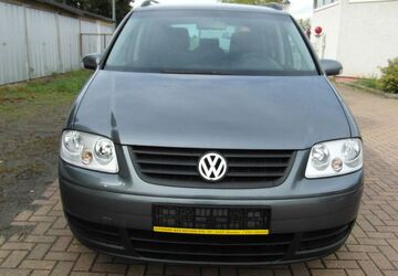 VW Touran 346.520 km 1.200 &euro; Dresden 01237