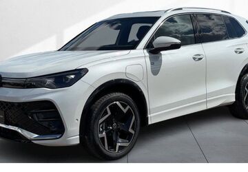 VW Tiguan 9.871 km 54.350 &euro; Dresden 01169