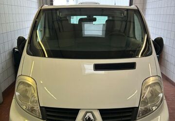 Renault Trafic 179.300 km 7.785 &euro; Dresden 01259