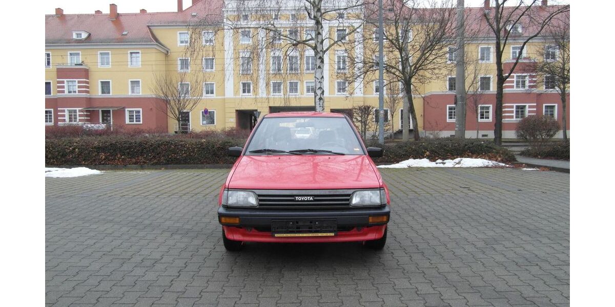 Toyota Starlet 141.199 km 1.899 &euro; Dresden 01237