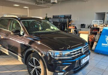 VW Tiguan 81.520 km 23.990 &euro; Königsbrück 01936