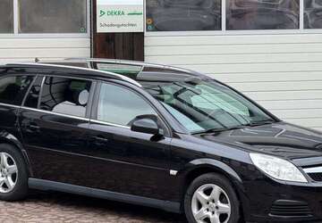 Opel Vectra 265.000 km 3.000 &euro; Krögis bei Dresden 01665