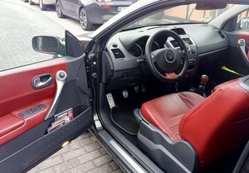 Renault Megane 198.000 km 2.900 &euro; Dresden 01108