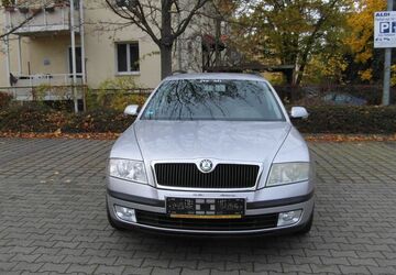 Skoda Octavia 183.500 km 1.699 &euro; Dresden 01237