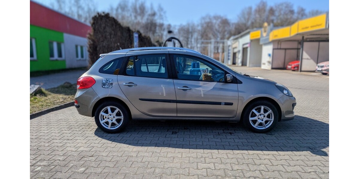 Renault Clio III 60.000 km 3.900 &euro; Dresden 01067