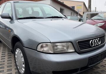 Audi A4 283.700 km 600 &euro; Bannewitz 01728