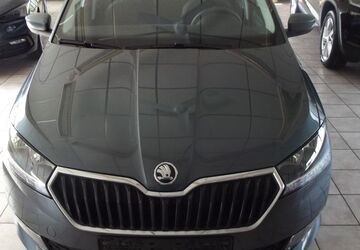 Skoda Fabia 64.000 km 13.500 &euro; Radeberg 01454