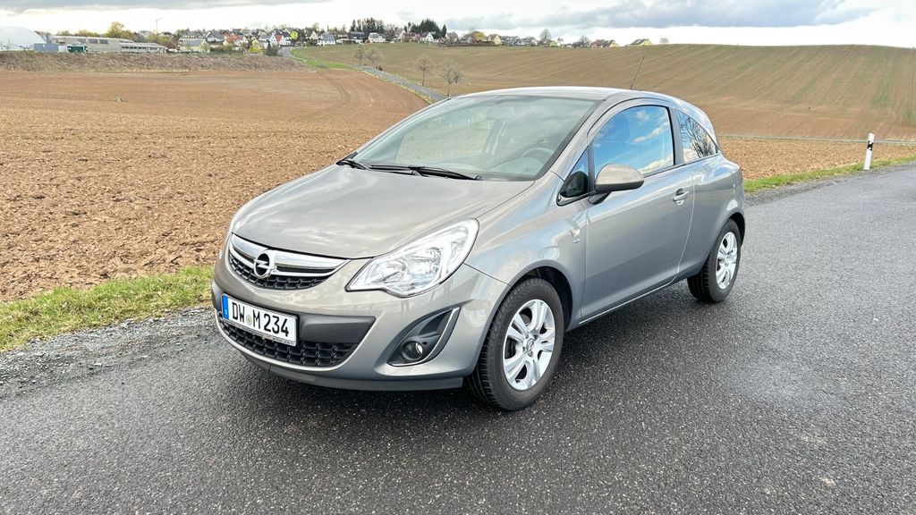 Opel Corsa 63.700 km 5.499 &euro; Dippoldiswalde/ OT Seifersdorf 01744