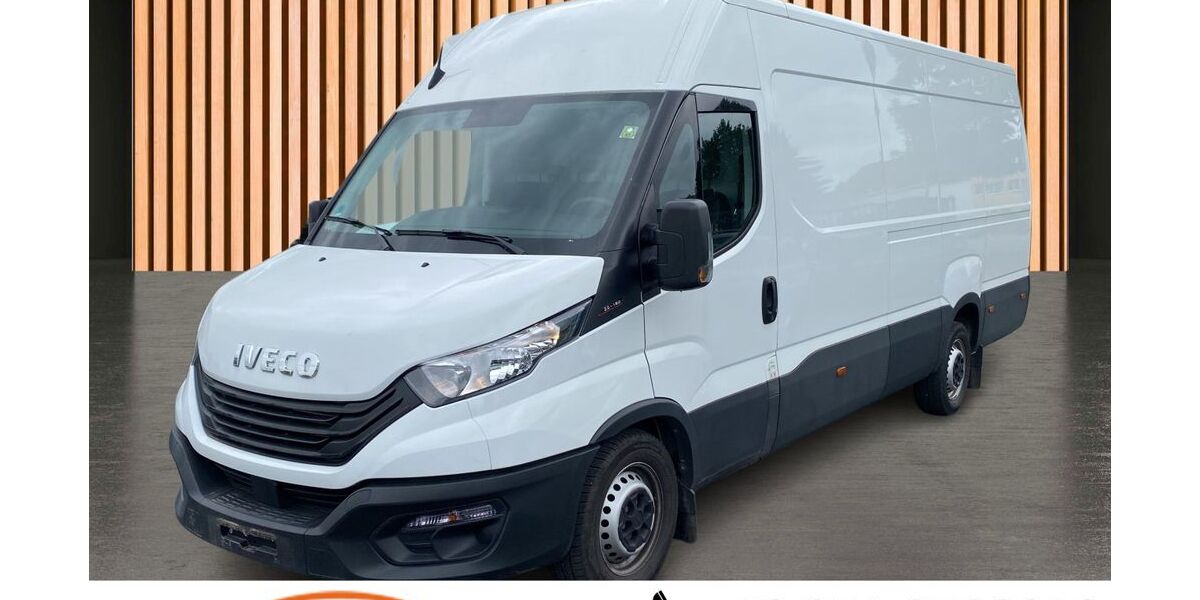 IVECO Andere 30.794 km 28.980 &euro; Dresden 01328