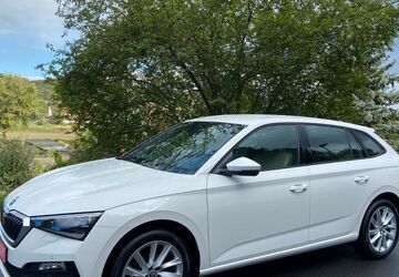 Skoda Scala 37.800 km 19.990 &euro; Meißen 01662