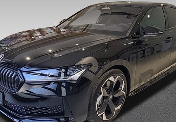 Skoda Superb 2.504 km 53.990 &euro; Dresden 01067