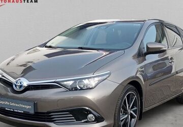 Toyota Auris 70.213 km 15.999 &euro; Pirna 01796
