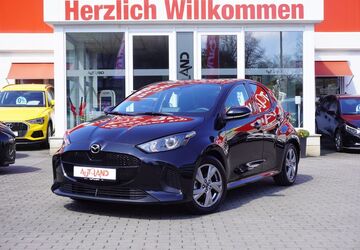 Mazda 2 13.394 km 22.950 &euro; Dresden 01069