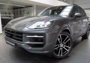 Porsche Cayenne 7.500 km 121.850 &euro; Dresden 01129