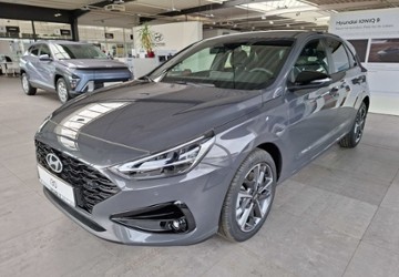 Hyundai i30 1.500 km 24.280 &euro; Dresden-Altfranken 01156