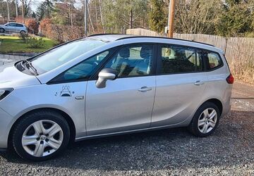 Opel Zafira Tourer 109.000 km 6.000 &euro; Weinböhla 01689