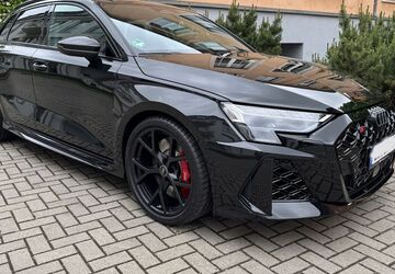 Audi RS3 3.000 km 76.760 &euro; Dresden 01159