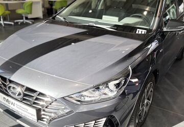 Hyundai i30 66.702 km 18.290 &euro; Dresden 01139