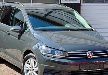 VW Touran 109.000 km 24.500 &euro; Käbschütztal OT Krögis bei Dresden 01665