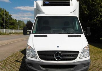 Mercedes-Benz Sprinter 220.954 km 10.999 &euro; Dresden 01237