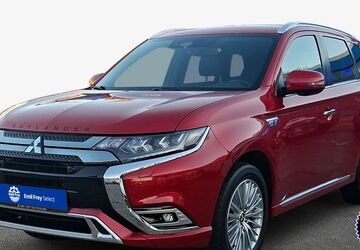 Mitsubishi Plug-in Hybrid Outlander 32.500 km 22.940 &euro; Dresden 01159