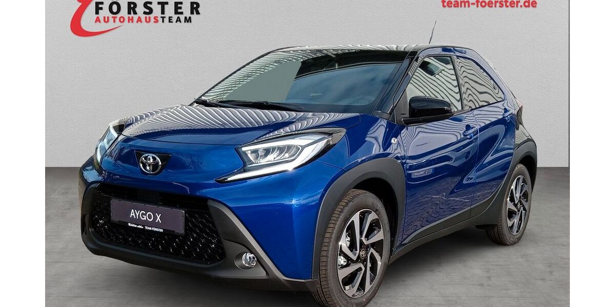 Toyota Aygo (X) 2.500 km 19.640 &euro; Pirna 01796