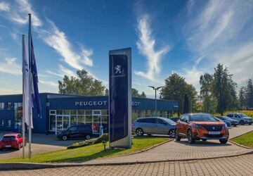 Peugeot 308 32.360 km 21.100 &euro; Meißen 01662