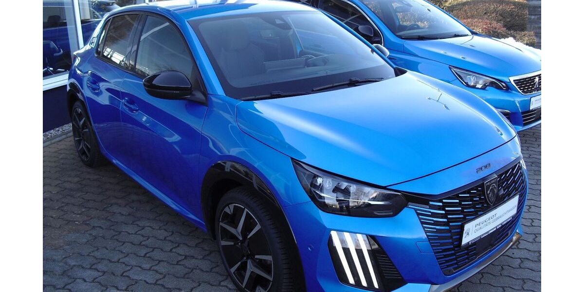 Peugeot 208 30.700 km 16.990 &euro; Meißen 01662