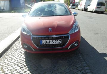 Peugeot 208 128.691 km 4.499 &euro; Dresden 01237