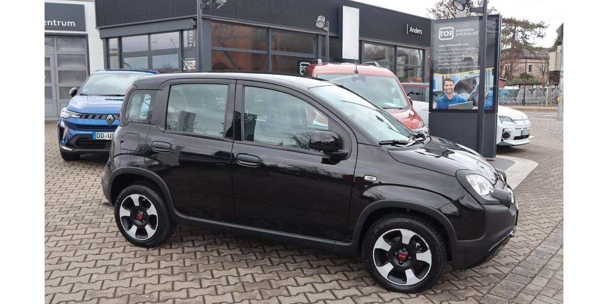 Fiat Panda 15.565 km 11.980 &euro; Dresden 01097