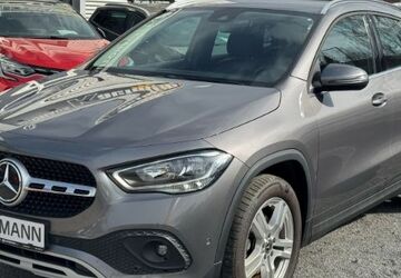 Mercedes-Benz GLA 200 72.947 km 29.890 &euro; Dresden 01309