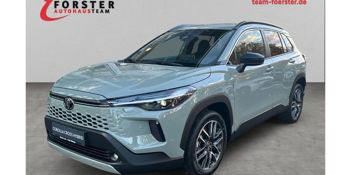 Toyota Corolla Cross 2.500 km 38.840 &euro; Pirna 01796