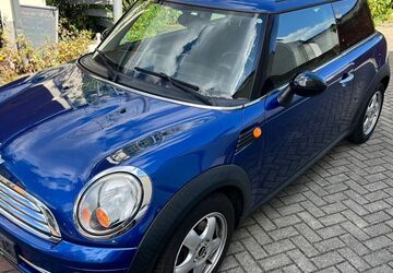 Mini ONE 165.000 km 2.600 &euro; Dresden 01139