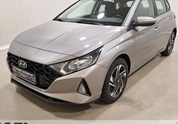 Hyundai i20 81.240 km 10.899 &euro; Dresden 01157