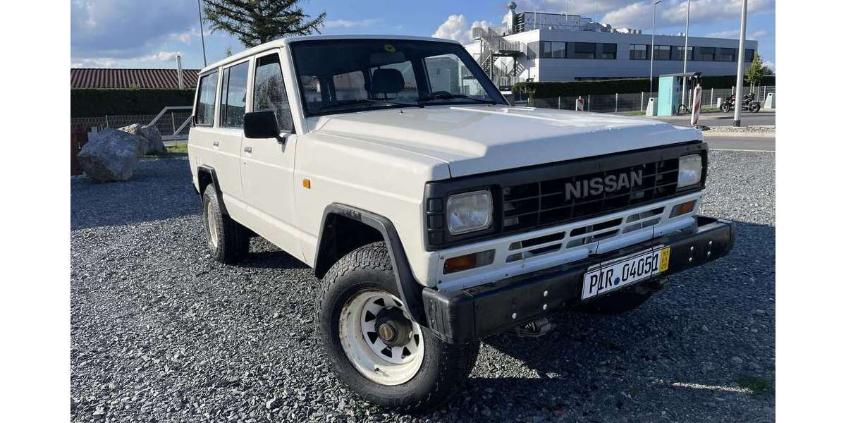 Nissan Patrol 372.000 km 17.900 &euro; pirna 01796