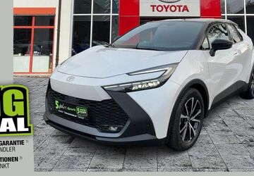Toyota C-HR 3.312 km 28.220 &euro; Dresden 01217