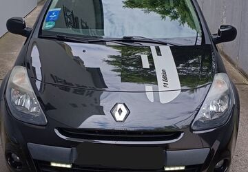 Renault Clio 105.000 km 4.444 &euro; Dresden 01277