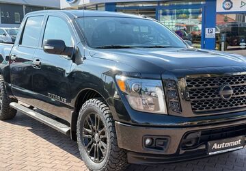 Nissan Titan 100.381 km 39.950 &euro; Heidenau 01809