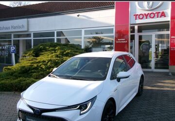 Toyota Corolla 43.680 km 19.890 &euro; Dresden 01259