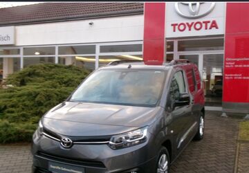 Toyota Proace City 43.050 km 23.690 &euro; Dresden 01259