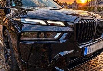 BMW X7 51.000 km 84.800 &euro; Dresden 01257