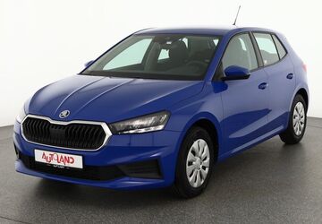 Skoda Fabia 47.104 km 15.490 &euro; Dresden 01069