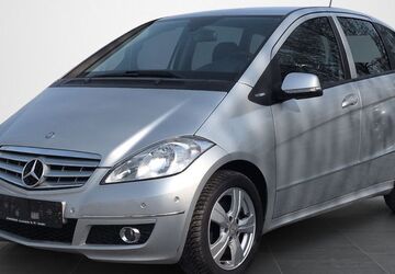 Mercedes-Benz A 160 66.900 km 7.199 &euro; Dresden 01159
