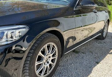 Mercedes-Benz C 200 121.906 km 17.300 &euro; Dresden-Blasewitz 01309