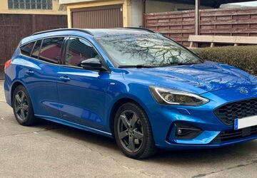 Ford Focus 46.500 km 16.900 &euro; Dresden 01157
