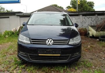 VW Sharan 296.309 km 5.499 &euro; Dresden 01237