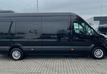 Mercedes-Benz Sprinter 184.000 km 49.000 &euro; Dresden 01237